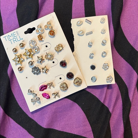 Time and Tru Mixed Metal Earring Collection - Picture 2 of 3